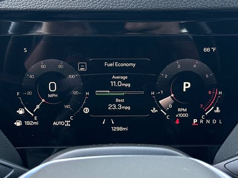 Used 2026 GMC Yukon XL Denali w/ Sun & Power Step Package AWD/4WD image 38