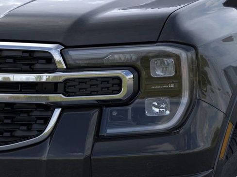 New 2025 Ford Ranger Lariat w/ FX4 Off-Road Package AWD/4WD image 18