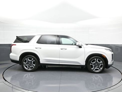 Used 2023 Hyundai Palisade SEL image 5