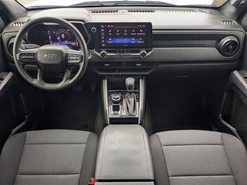 Certified 2023 Chevrolet Colorado Trail Boss w/ Technology Package image 17