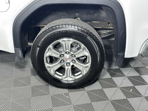 Used 2025 GMC Sierra 1500 SLT image 20