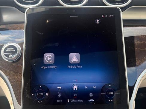 Used 2025 Mercedes-Benz GLC 300 4MATIC image 26