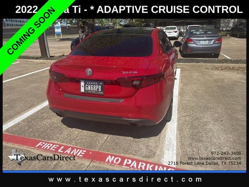 Used 2022 Alfa Romeo Giulia Ti image 5