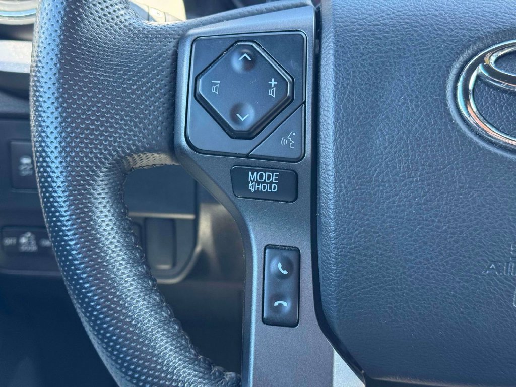 Used 2023 Toyota Tacoma TRD Sport AWD/4WD image 22