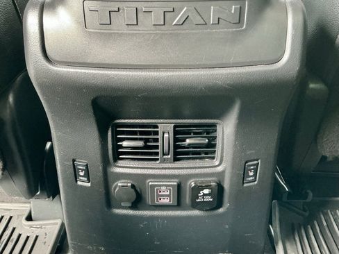 Used 2021 Nissan Titan PRO-4X w/ Pro-4x Convenience Package image 31