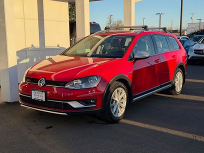 Used 2017 Volkswagen Golf Alltrack S