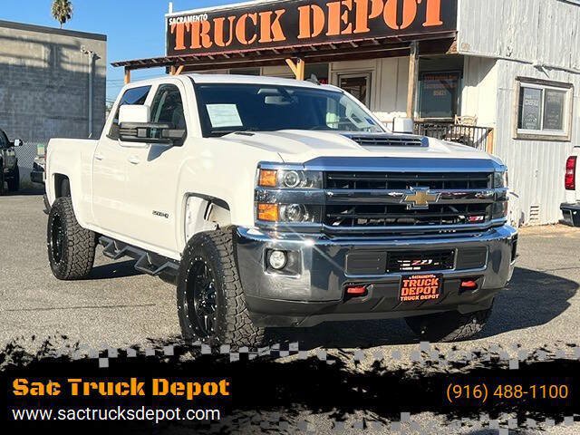 Used 2018 Chevrolet Silverado 2500 LT w/ LT Fleet Convenience Package AWD/4WD image 1