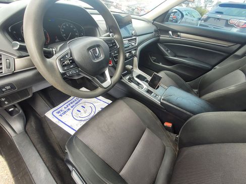 Used 2018 Honda Accord LX image 16