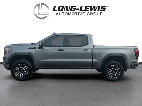 Used 2021 GMC Sierra 1500 AT4 w/ AT4 Value Package AWD/4WD image 2