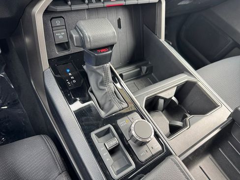 Certified 2025 Toyota Tundra SR5 w/ TRD Off-Road Package AWD/4WD image 25