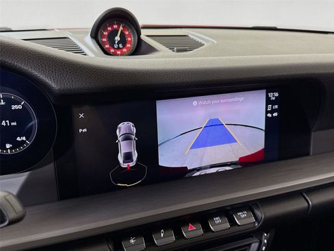 Used 2022 Porsche 911 GT3 image 21