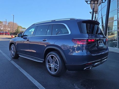 Certified 2026 Mercedes-Benz GLS 450 4MATIC image 3