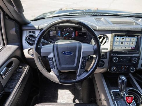 Used 2017 Ford Expedition Limited w/ Equipment Group 301A AWD/4WD image 2
