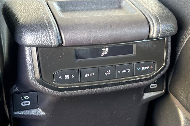 Certified 2024 Toyota Grand Highlander FWD image 14