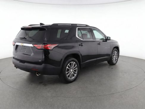 Used 2023 Chevrolet Traverse LT AWD/4WD image 4