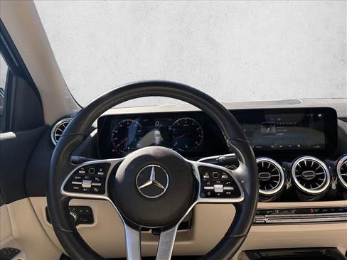 Used 2022 Mercedes-Benz GLA 250 image 16
