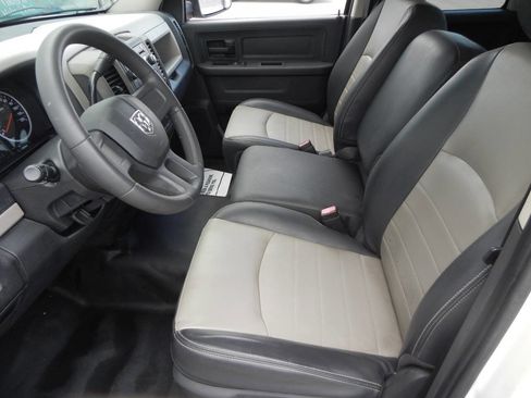 Used 2009 Dodge Ram 1500 Truck ST image 25