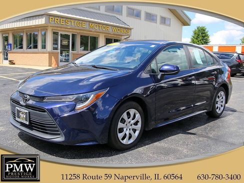Used 2024 Toyota Corolla LE FWD image 1
