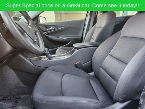 Used 2024 Chevrolet Malibu LT FWD image 22