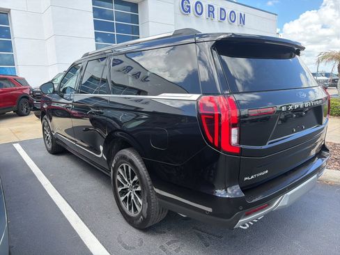 Used 2025 Ford Expedition Max Platinum image 7