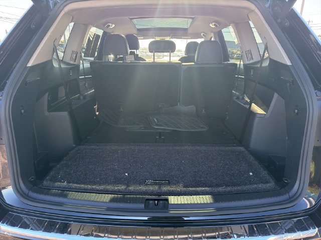 Certified 2023 Volkswagen Atlas SEL AWD/4WD image 13