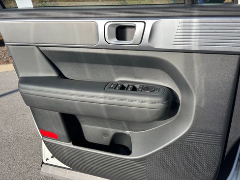 New 2026 Hyundai Santa Fe SEL image 10