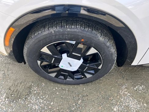 New 2026 Kia Sportage SX Prestige image 10