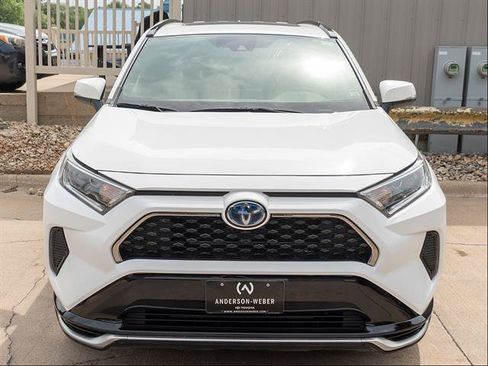 Used 2021 Toyota RAV4 SE w/ Weather & Moonroof Package AWD/4WD image 3