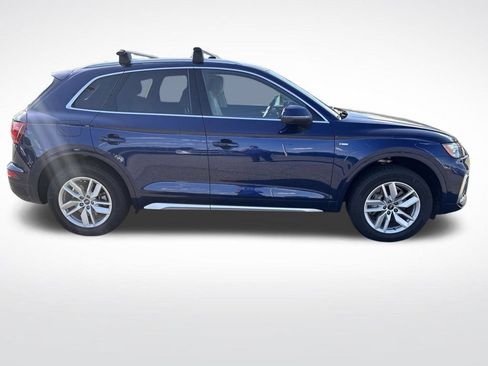 Used 2023 Audi Q5 2.0T Premium w/ Convenience Package AWD/4WD image 9