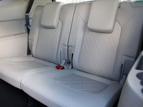 New 2026 Volkswagen Atlas SEL Premium R-Line image 21