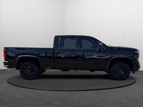 Certified 2026 Chevrolet Silverado 2500 LTZ w/ LTZ Plus Package AWD/4WD image 4