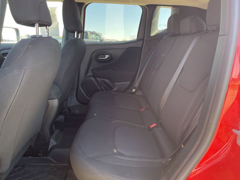 Used 2021 Jeep Renegade Sport image 38