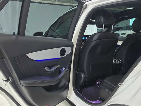 Used 2022 Mercedes-Benz GLC 300 4MATIC image 15