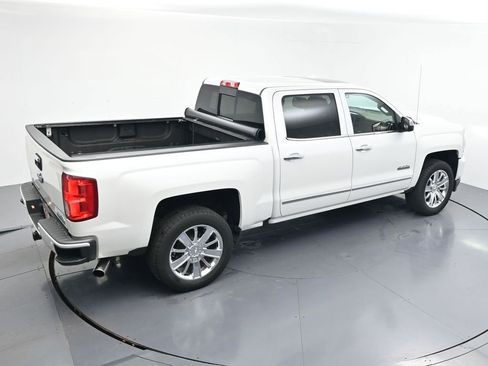 Used 2018 Chevrolet Silverado 1500 High Country AWD/4WD image 5