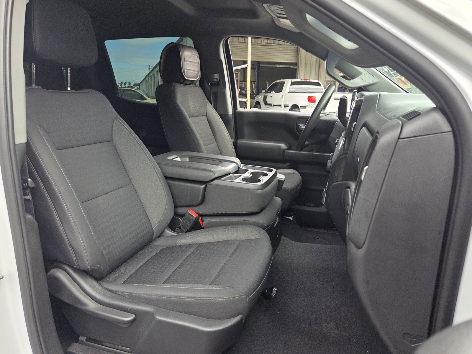 Used 2023 Chevrolet Silverado 1500 Custom RWD image 18