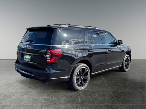 Used 2023 Ford Expedition Limited AWD/4WD image 8