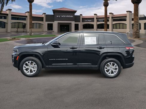 Used 2022 Jeep Grand Cherokee Limited AWD/4WD image 5