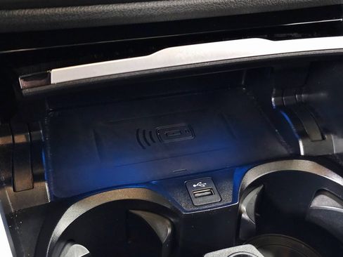 Used 2023 BMW 330i xDrive Sedan w/ Convenience Package image 30