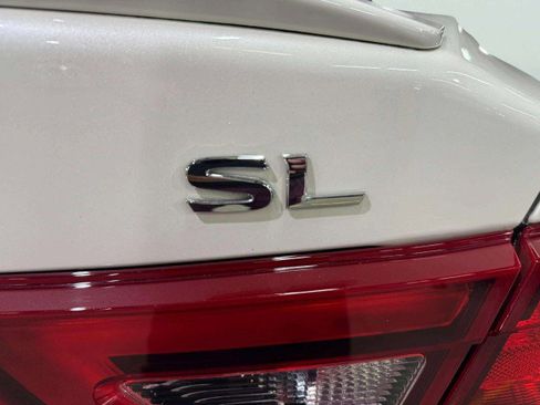 Used 2017 Nissan Maxima 3.5 SL image 12