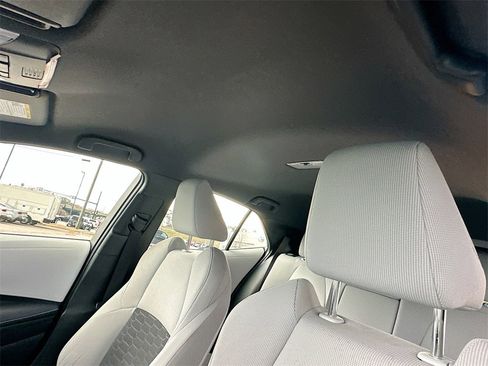 Used 2019 Toyota Corolla SE image 11