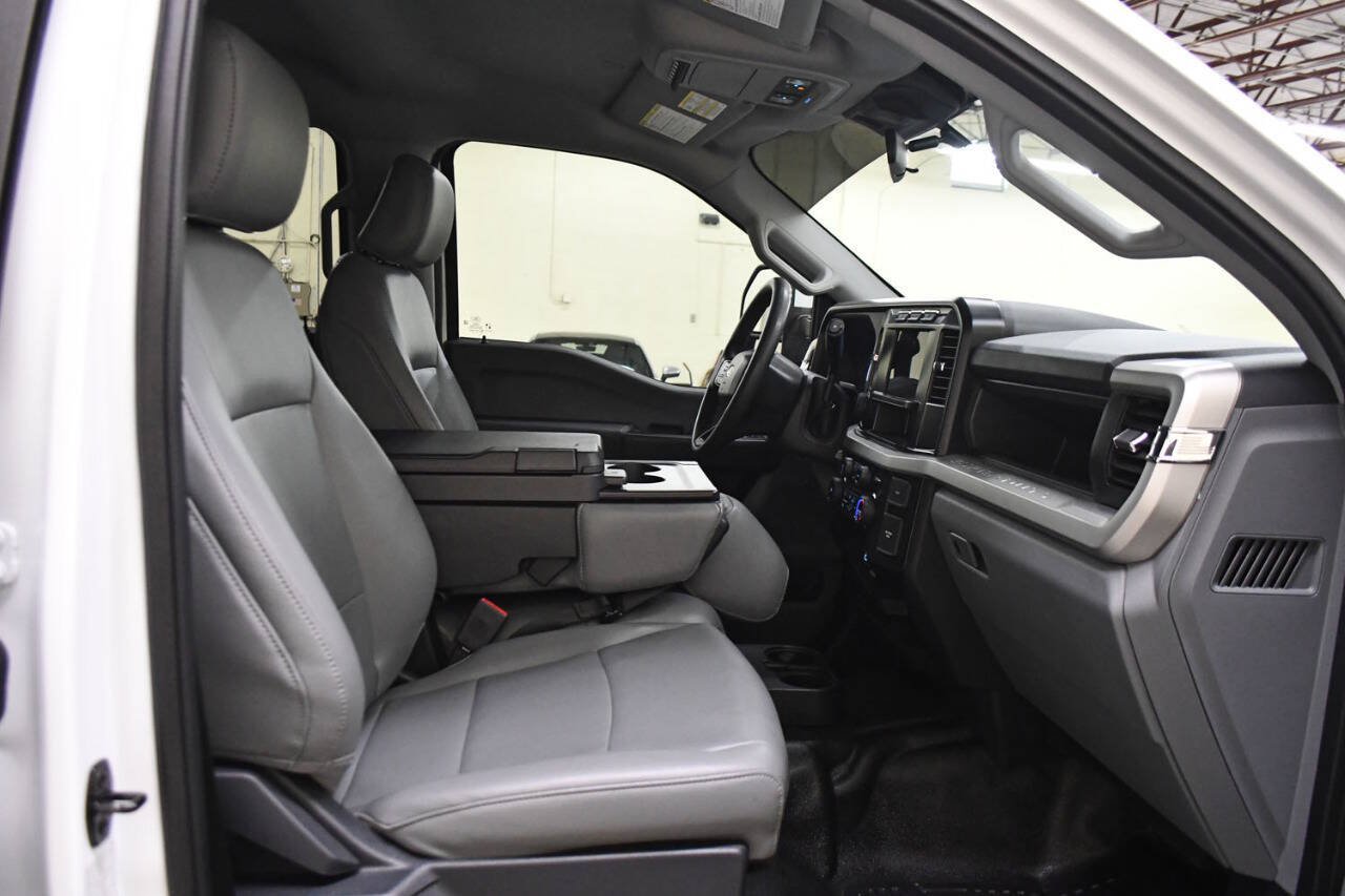 Used 2023 Ford F450 XL w/ 360-Degree Camera Package AWD/4WD image 12