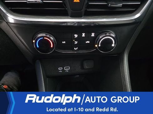 Used 2025 Buick Encore GX Preferred AWD/4WD image 22