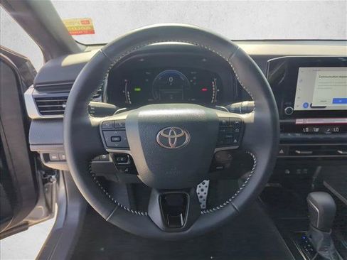 Used 2026 Toyota Camry SE FWD image 14