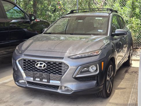 Used 2021 Hyundai Kona Limited FWD image 3