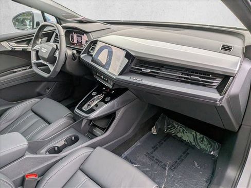 Certified 2025 Audi Q4 e-tron Premium Plus w/ Premium Plus AWD/4WD image 25
