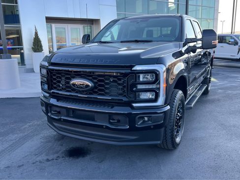 New 2026 Ford F350 Lariat w/ Black Appearance Package image 2
