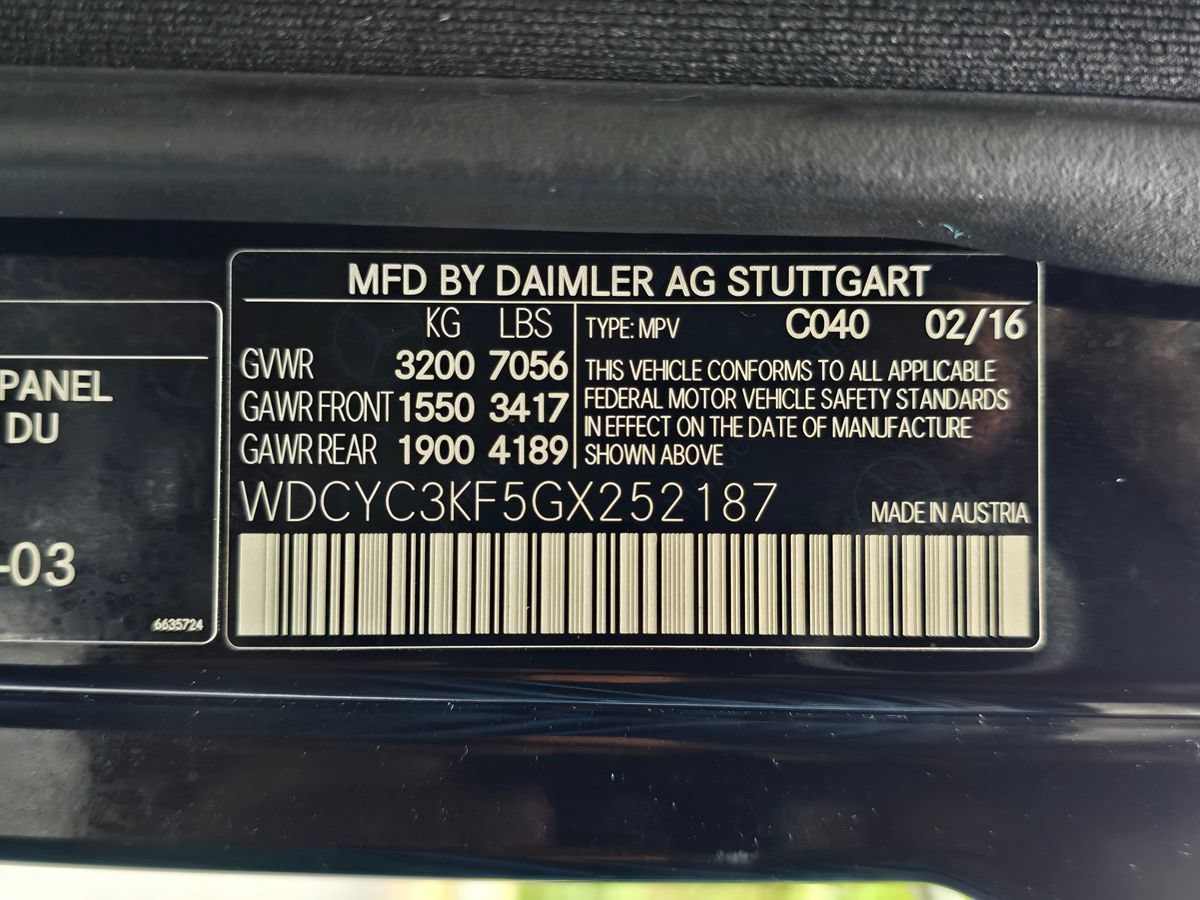 Used 2016 Mercedes-Benz G 550 image 40
