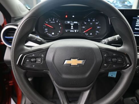 Used 2024 Chevrolet Trax LS image 14