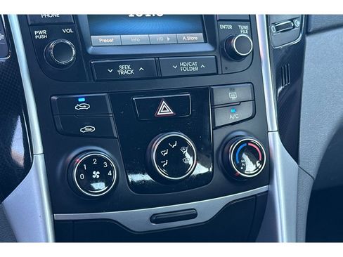Used 2014 Hyundai Sonata SE image 21