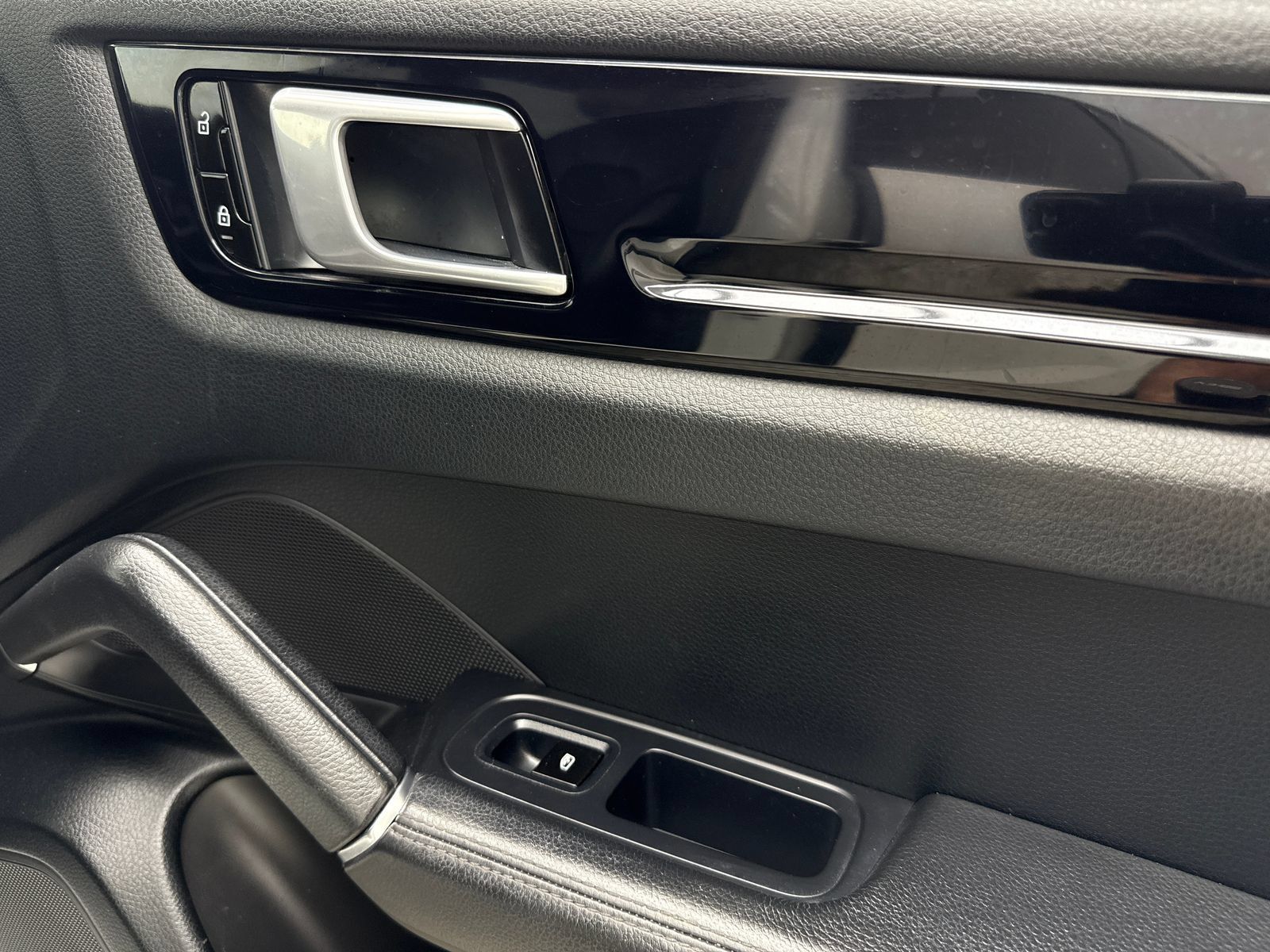 Used 2019 Porsche Cayenne AWD/4WD image 45